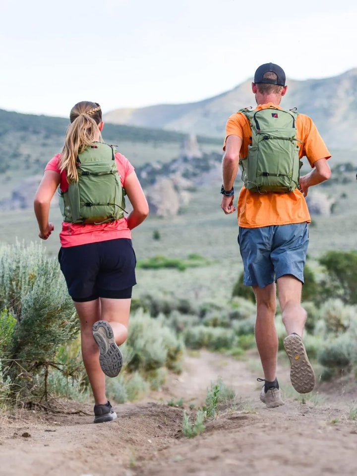 UltrAspire Traverse 20L Pack